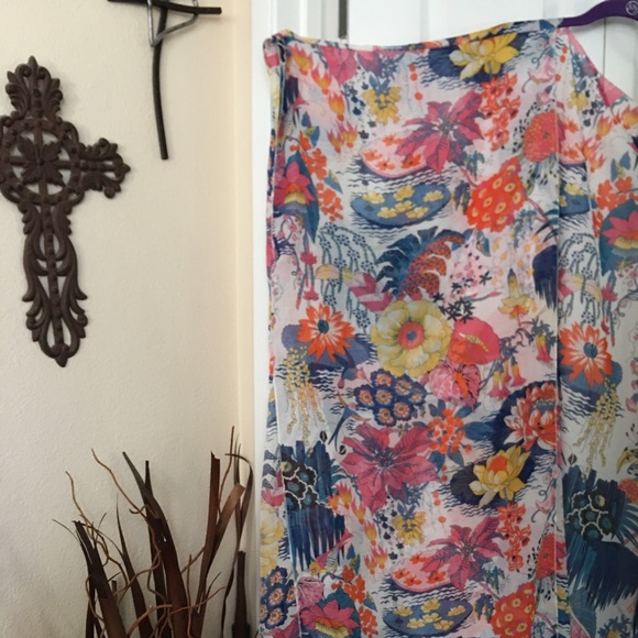 Colorful Kimono - Picture 5 of 8